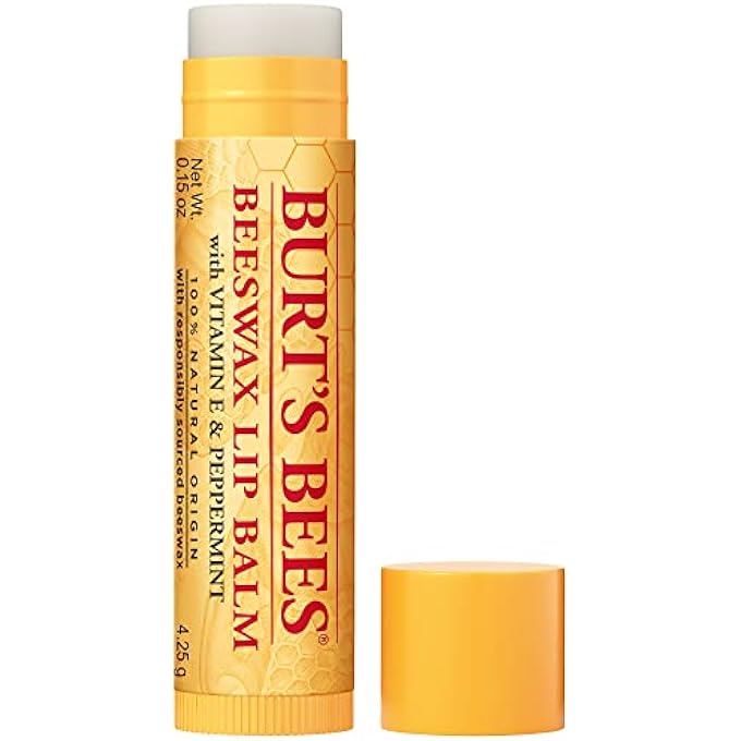 Burt's Bees BEESWAX LIP BALM WITH VITAMIN E & PEPPERMINT, 0.15 OZ - Image 3